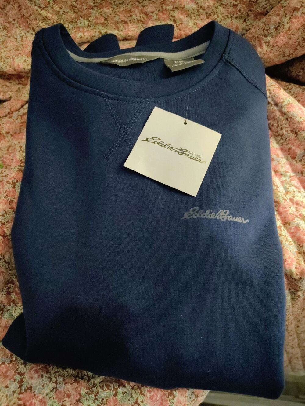 NWT Eddie Bauer men's Tech Crew Sweatshirt, dusty blue, Size Small